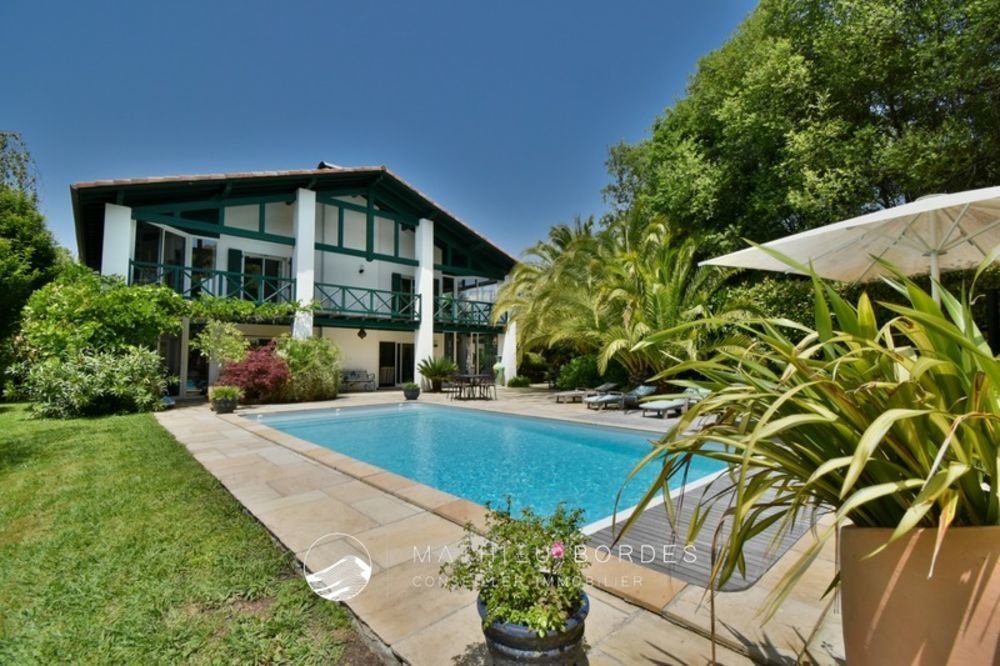 � vendre  Villa Villefranque (64990)