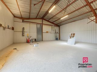  Parking / Garage � vendre 1 pi�ce 220 m�