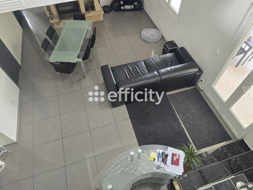 � vendre  Maison Mimet (13105)