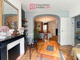  Maison � vendre 9 pi�ces 210 m�