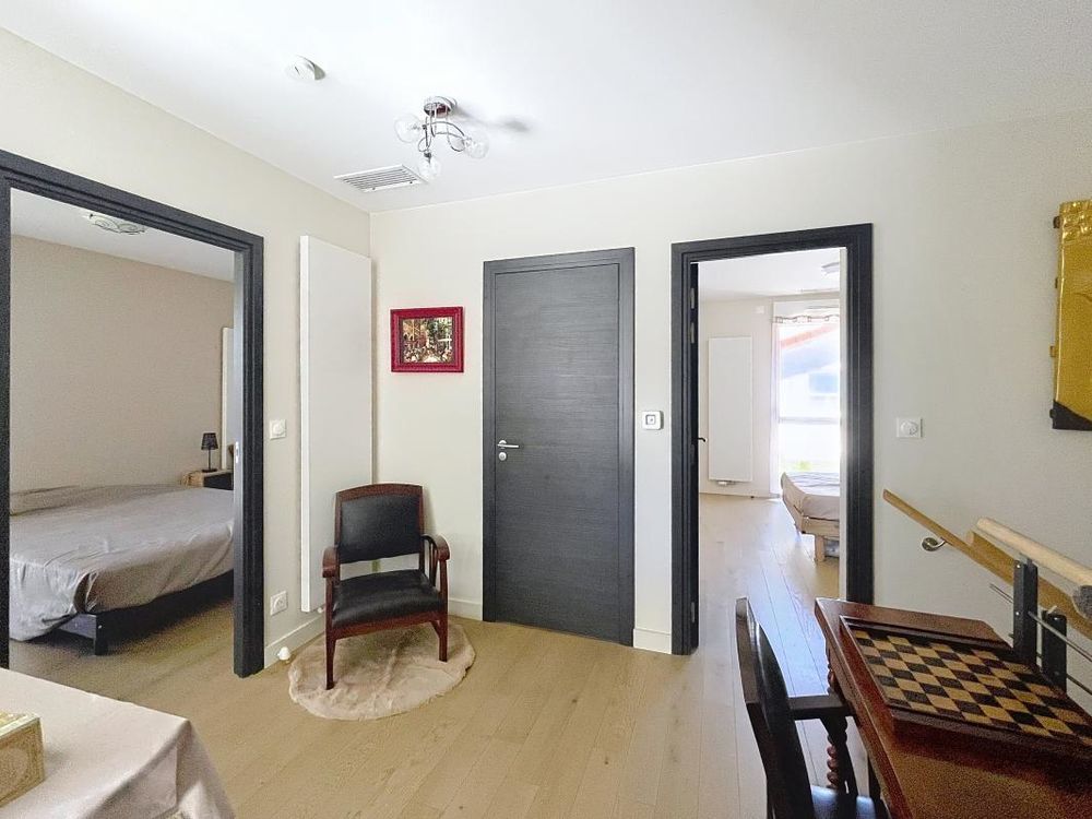 � vendre  Maison Bron (69500)