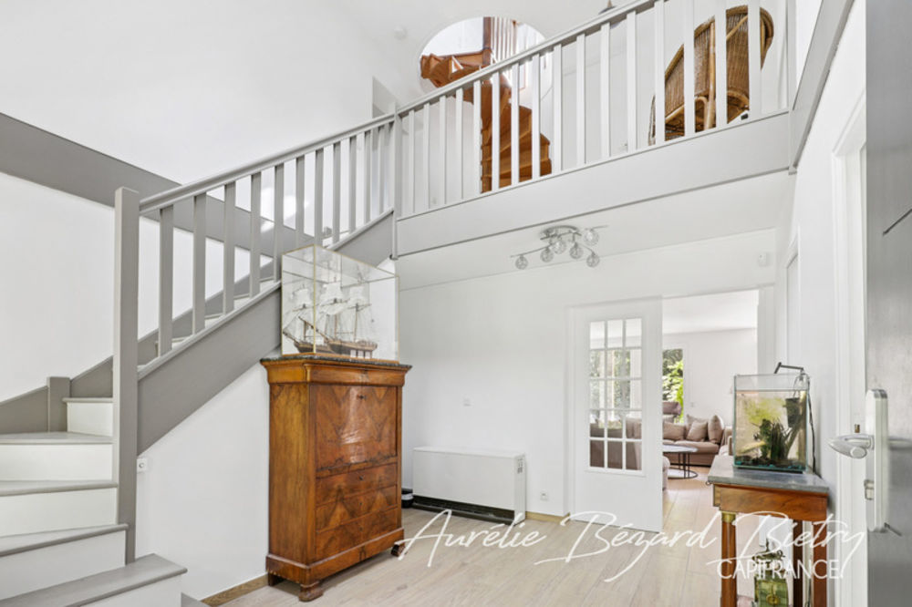 � vendre  Maison Vaucresson (92420)