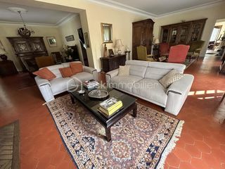  Propri�t�/ch�teau � vendre 11 pi�ces 453 m�