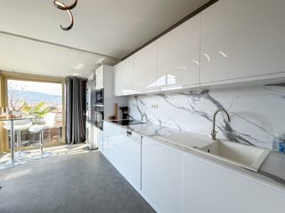  Appartement � vendre 3 pi�ces 80 m�