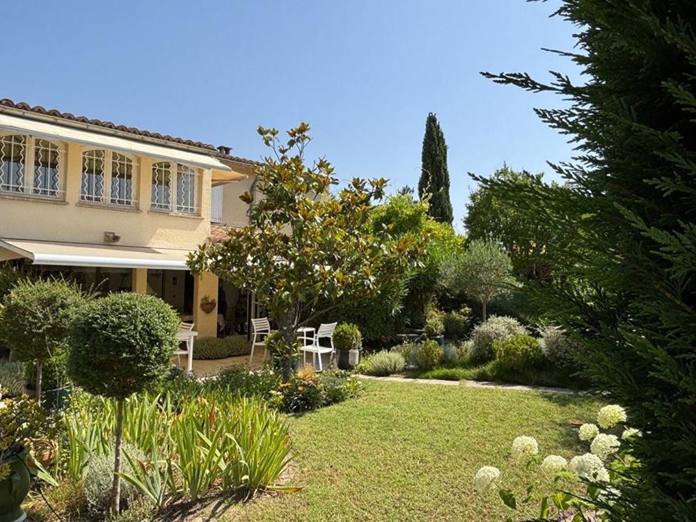 � vendre  Maison Uz�s (30700)