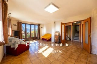  Maison � vendre 7 pi�ces 210 m�