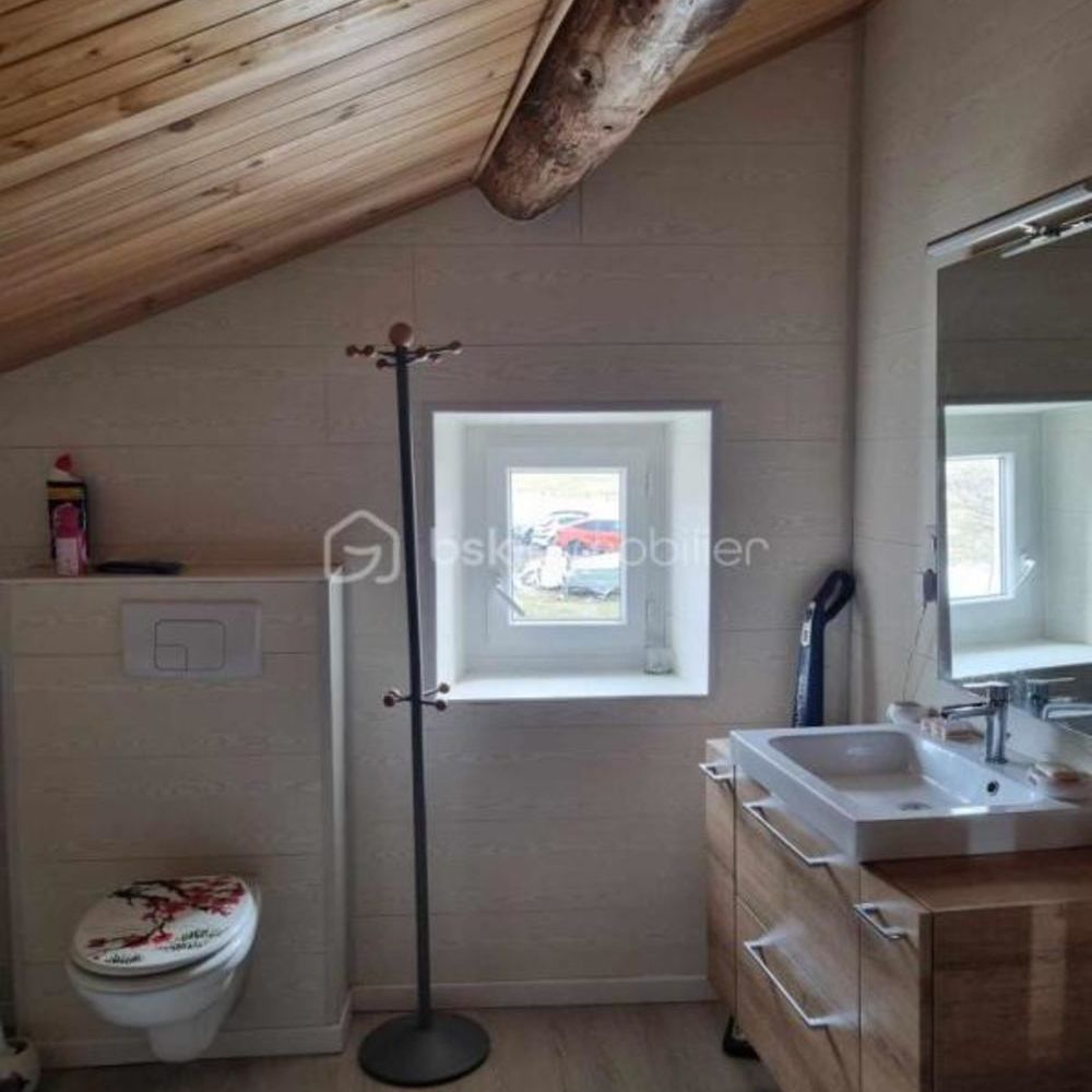 � vendre  Maison Les Rousses (39220)