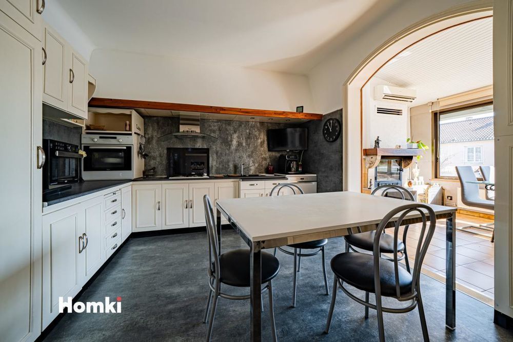 � vendre  Maison Meyzieu (69330)