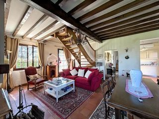  Propri�t�/ch�teau � vendre 6 pi�ces 157 m�