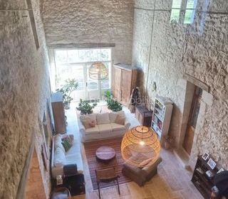  Propri�t�/ch�teau � vendre 10 pi�ces 321 m�