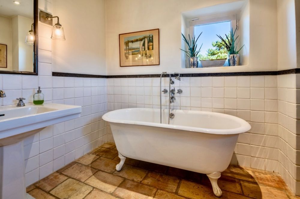 � vendre  Propri�t�/ch�teau M�nerbes (84560)