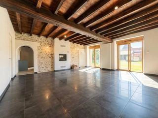  Maison � vendre 10 pi�ces 240 m�