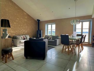  Maison � vendre 10 pi�ces 340 m�