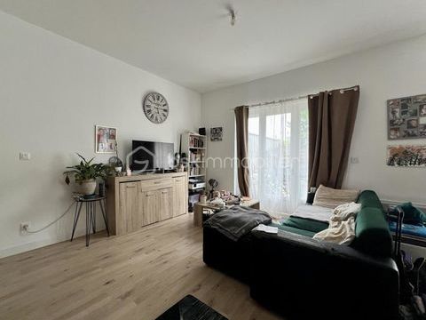   � vendre � Maison de 76�m� lou�e 660��/mois � Sp�cial investisseur � Saint-Aigulin centre Maison - 4 pi�ce(s) - 76 m�