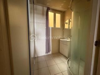  Immeuble � vendre 9 pi�ces 250 m�