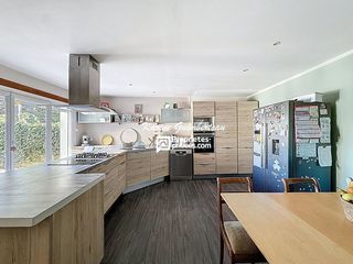  Maison � vendre 8 pi�ces 210 m�