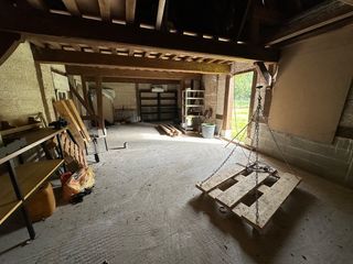  Remise / Grange � vendre 2 pi�ces 120 m�