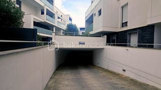  Parking / Garage � vendre 13 m�