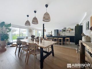  Maison � vendre 7 pi�ces 180 m�