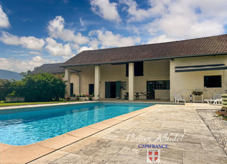  Propri�t�/ch�teau � vendre 5 pi�ces 185 m�