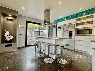  Maison � vendre 6 pi�ces 194 m�