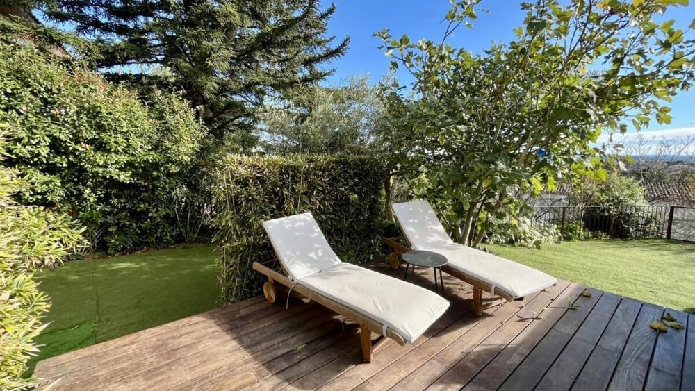 � vendre  Villa Rochefort-du-Gard (30650)