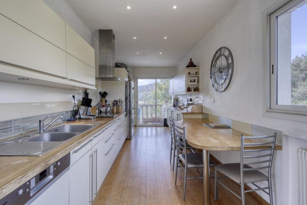 � vendre  Maison Rayol-Canadel-sur-Mer (83820)