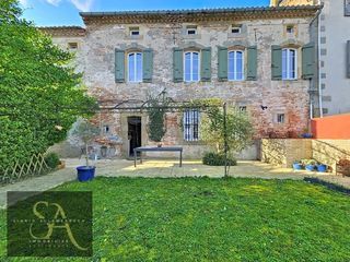  Propri�t�/ch�teau � vendre 8 pi�ces 210 m�