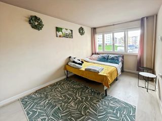  Appartement � vendre 4 pi�ces 90 m�