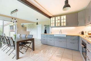  Maison � vendre 6 pi�ces 198 m�