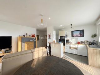  Appartement � vendre 4 pi�ces 80 m�