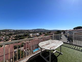  Maison � vendre 4 pi�ces 99 m�