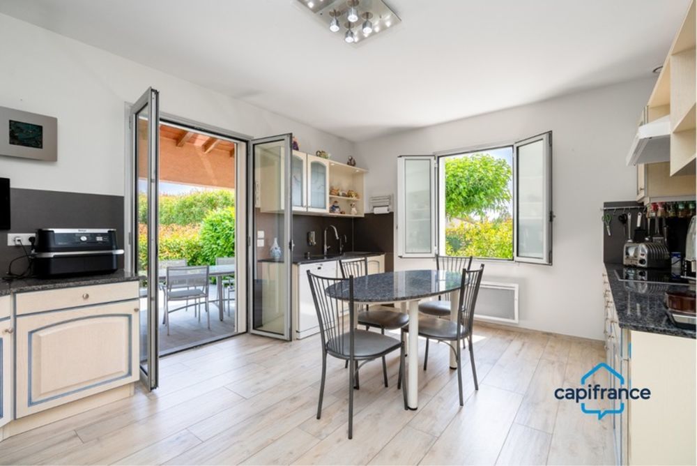 � vendre  Villa Juvignac (34990)