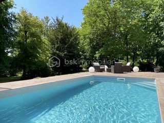  Maison � vendre 8 pi�ces 263 m�