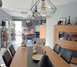  Maison � vendre 10 pi�ces 250 m�