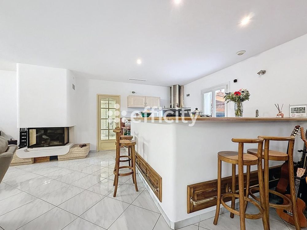 � vendre  Villa Fr�jus (83600)