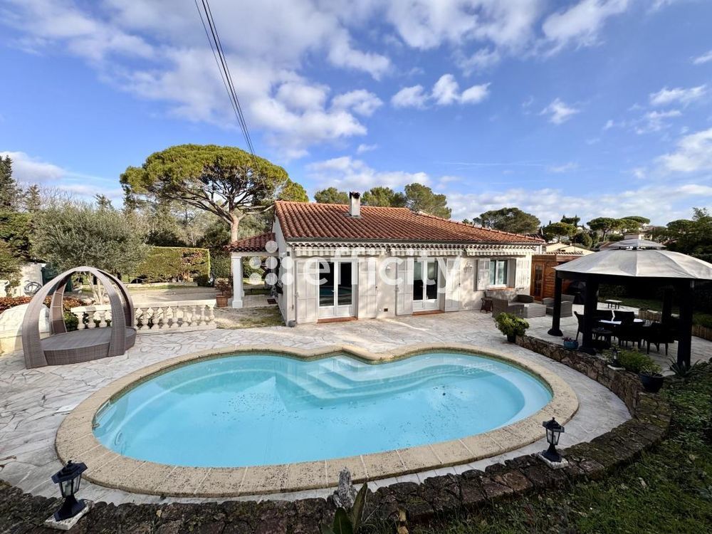 � vendre  Villa Mougins (06250)