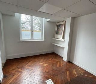  Immeuble � vendre 220 m�