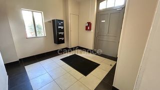  Immeuble � vendre 9 pi�ces 207 m�