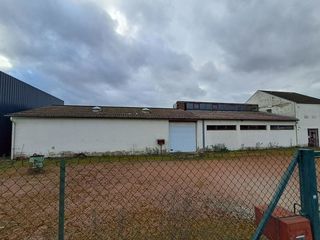  Parking / Garage � vendre 6 pi�ces 540 m�