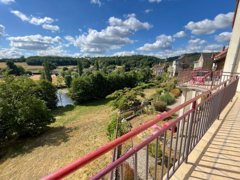   Vall�e de la Creuse 219m2 LA CELLE DUNOISE (23) Maison - 9 pi�ce(s) - 219 m�