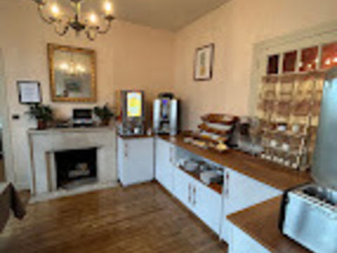 Fonds de commerce &agrave; vendre proche de BLOIS (41) 247000 41000 Blois