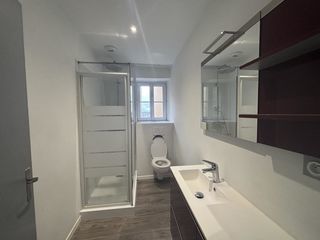  Appartement � louer 4 pi�ces 85 m�