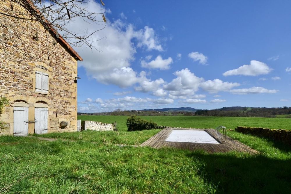 � vendre  Maison La Clayette (71800)