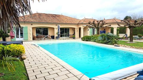   Maison de plain pied Maison - 6 pi�ce(s) - 188 m�