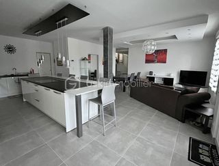  Loft � vendre 5 pi�ces 109 m�