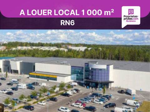 SAINT BONNET DE MURE - RN6 -Local commercial 1.180  m&sup2;, Parking 17700 69720 Saint bonnet de mure