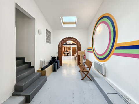 Batiment ind&eacute;pendant en parfait &eacute;tat proche du Canal de l'Ourcq 8514 75019 Paris