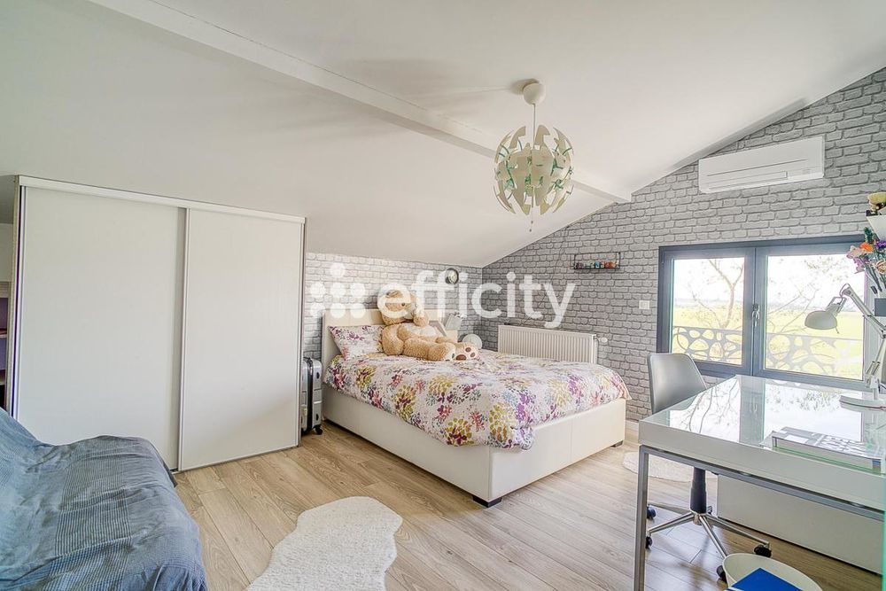 � vendre  Villa Toussieu (69780)