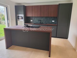  Maison � vendre 8 pi�ces 150 m�